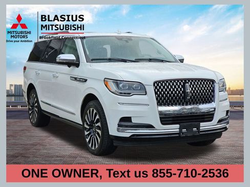 Used 2022 Lincoln Navigator Black Label image 1
