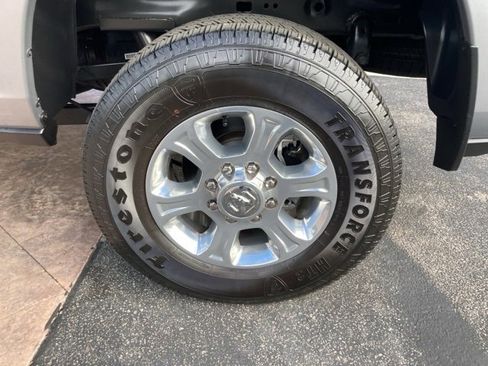 Used 2024 RAM 2500 Big Horn w/ Bed Utility Group image 24