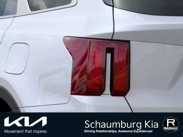Certified 2025 Kia Sorento S w/ Panoramic Sunroof Package FWD image 12