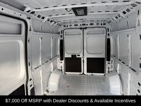 New 2026 RAM ProMaster 3500 w/ Premium Convenience Group FWD image 30