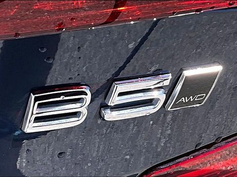 Used 2024 Volvo S60 B5 Ultimate w/ Climate Package image 31