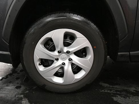 Certified 2024 Toyota RAV4 LE image 31