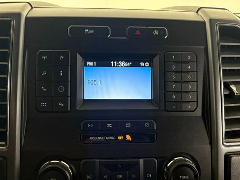 Used 2018 Ford F150 XLT w/ Trailer Tow Package image 17