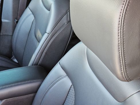 New 2026 Jeep Compass Latitude image 25