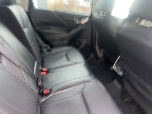 Used 2023 Subaru Forester Touring image 9