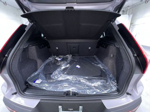 New 2026 Volvo XC40 B5 Plus w/ Protection Package Premier image 16