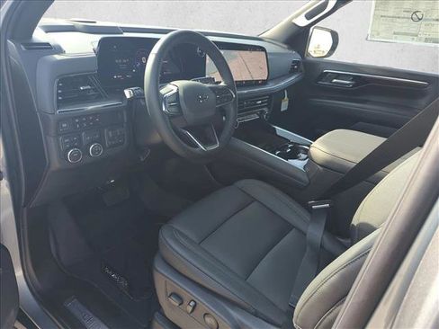 New 2026 Chevrolet Suburban Z71 w/ Comfort Package image 3