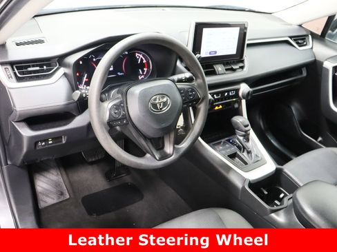 Used 2024 Toyota RAV4 LE image 13
