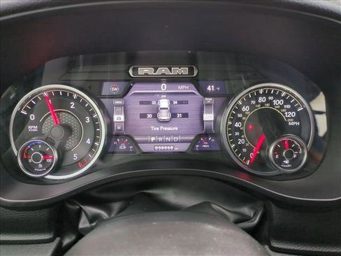 Used 2023 RAM 1500 Laramie image 10