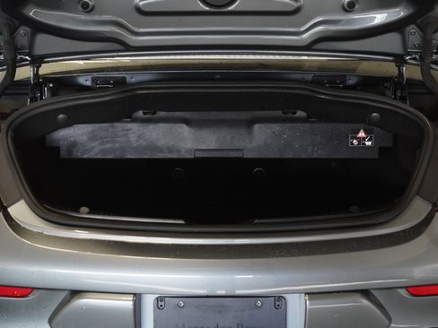 Used 2023 Mercedes-Benz C 300 4MATIC Cabriolet image 36