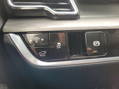 Certified 2023 Kia Sportage X-Line w/ X-Line Premium Package AWD/4WD image 38