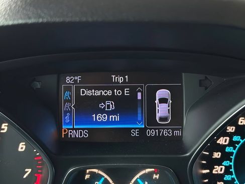 Used 2013 Ford Escape SEL FWD image 9