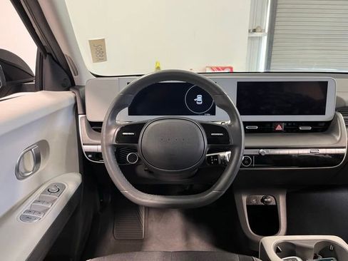 Used 2024 Hyundai Ioniq 5 SEL RWD image 21