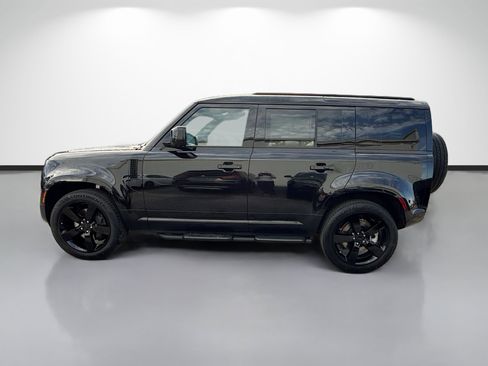 New 2026 Land Rover Defender 110 X-Dynamic SE AWD/4WD image 2