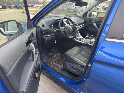 Used 2022 Mitsubishi Eclipse Cross FWD image 8