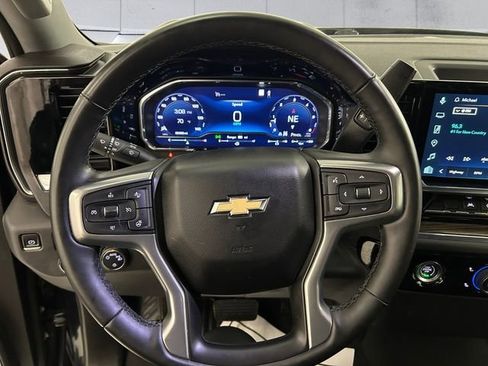Used 2023 Chevrolet Silverado 1500 LT image 9