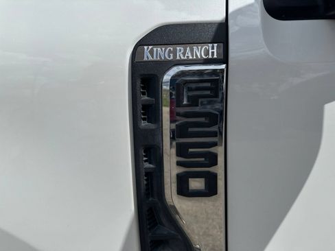 Used 2024 Ford F250 King Ranch w/ FX4 Off-Road Package AWD/4WD image 5