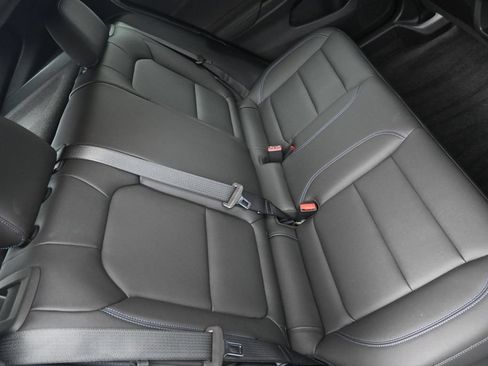 Used 2024 Buick Envista Sport Touring w/ Convenience I Package FWD image 22