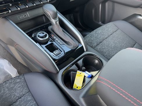 Used 2024 Chevrolet Colorado Z71 w/ Advanced Trailering Package image 33