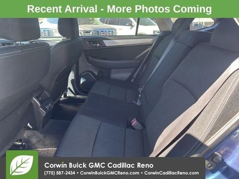 Used 2019 Subaru Outback 2.5i Premium image 12