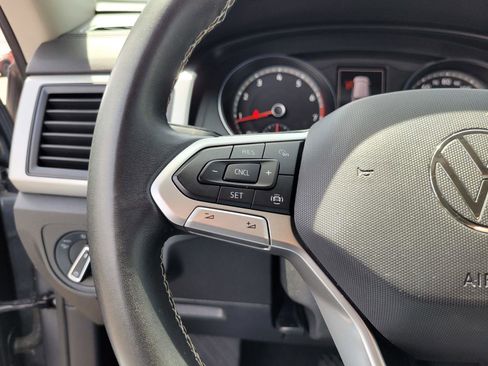 Used 2021 Volkswagen Atlas SE FWD image 33