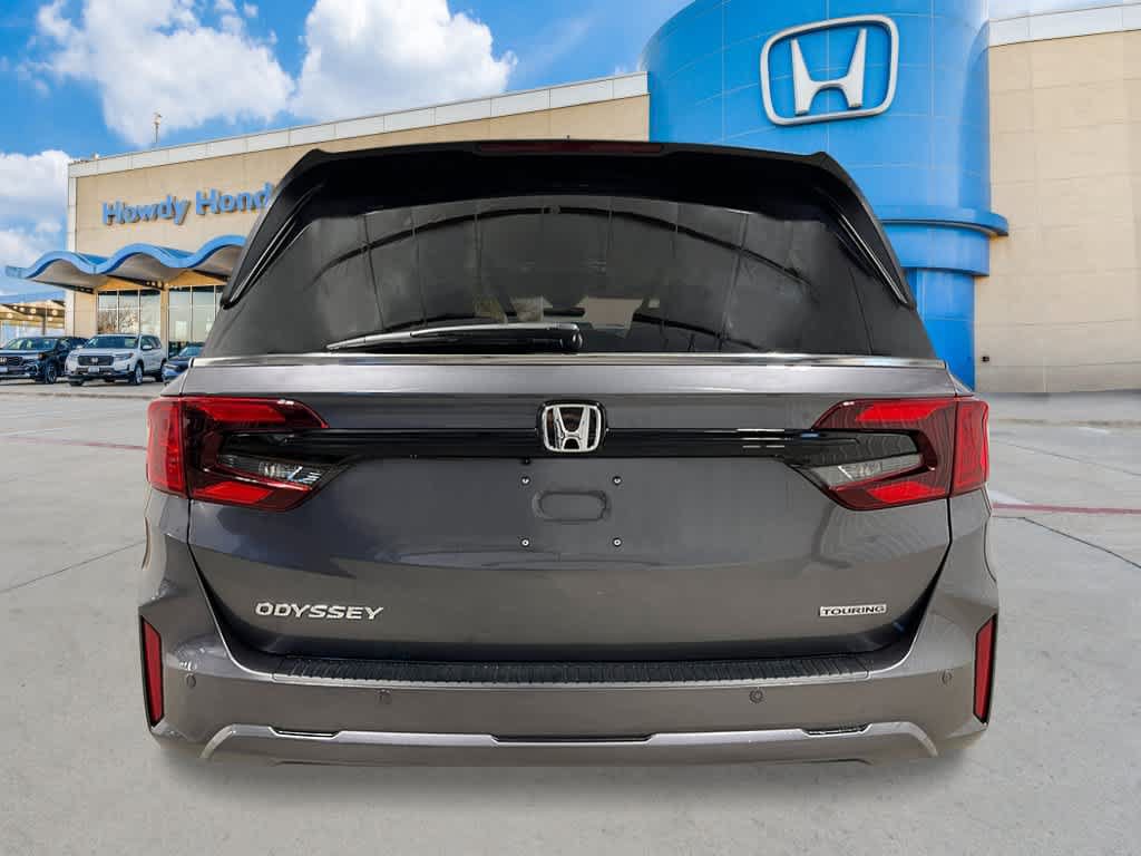 New 2027 Honda Odyssey Touring image 4