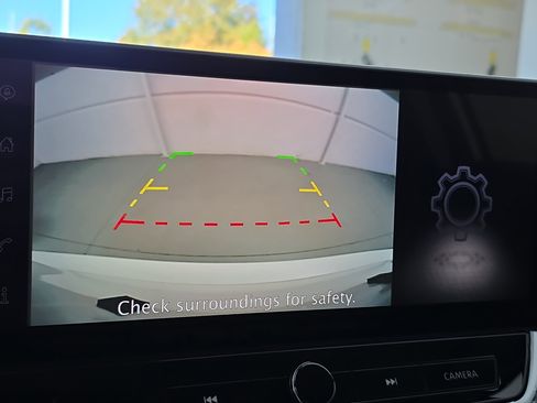 New 2025 Nissan Altima 2.5 SR w/ SR Premium Package image 22