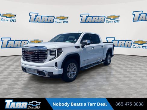 Used 2023 GMC Sierra 1500 Denali w/ Technology Package AWD/4WD image 4
