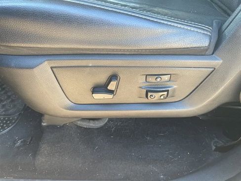 Used 2018 RAM 2500 Laramie w/ Sport Appearance Group image 12