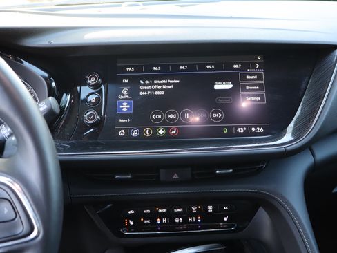 Used 2023 Buick Envision Essence w/ Sport Touring Package image 31