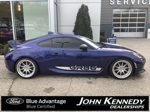 Used 2023 Toyota GR86 Premium image 2