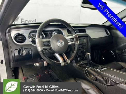 Used 2013 Ford Mustang Premium w/ V6 Performance Pkg RWD image 3