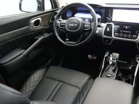 Used 2023 Kia Sorento SX Prestige AWD/4WD image 34