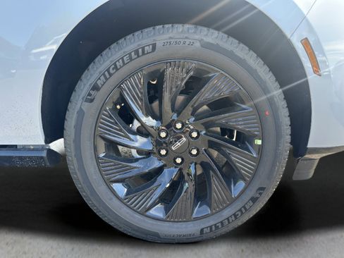 New 2026 Lincoln Navigator Reserve w/ Jet Appearance Package AWD/4WD image 8