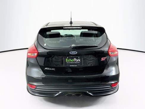 Used 2016 Ford Focus ST FWD image 7