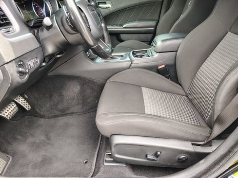 Used 2020 Dodge Charger Scat Pack RWD image 14