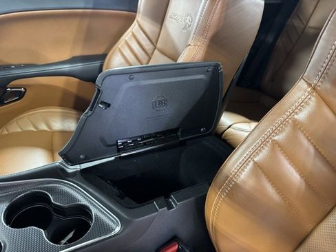 Used 2019 Dodge Challenger SRT Hellcat Redeye image 24