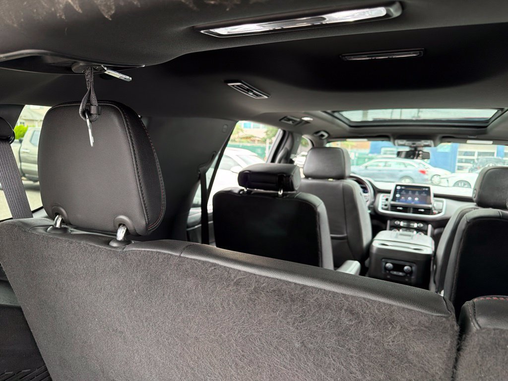Used 2022 Chevrolet Tahoe RST w/ Luxury Package AWD/4WD image 13