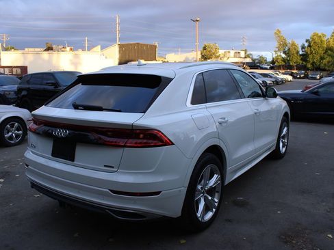 Used 2019 Audi Q8 Premium Plus w/ Premium Plus AWD/4WD image 8