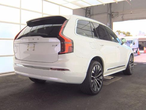 Used 2026 Volvo XC90 B6 Plus AWD/4WD image 3