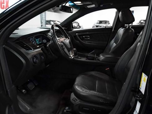 Used 2015 Ford Taurus Limited FWD image 4