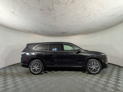 Certified 2025 Buick Enclave Avenir w/ Super Cruise Package AWD/4WD image 6