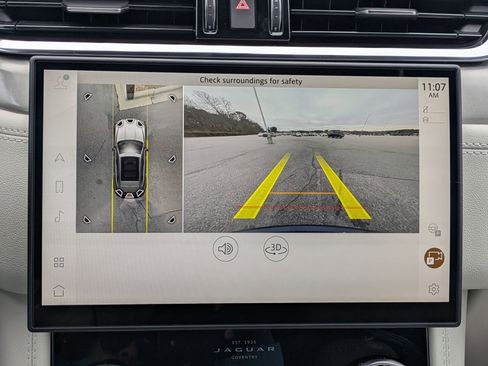 New 2026 Jaguar F-PACE R-Dynamic S image 15