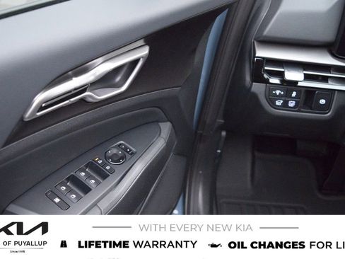 New 2026 Kia Sportage EX image 27