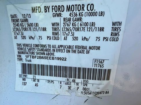 Used 2014 Ford F250 XL w/ Snow Plow Prep Package image 21