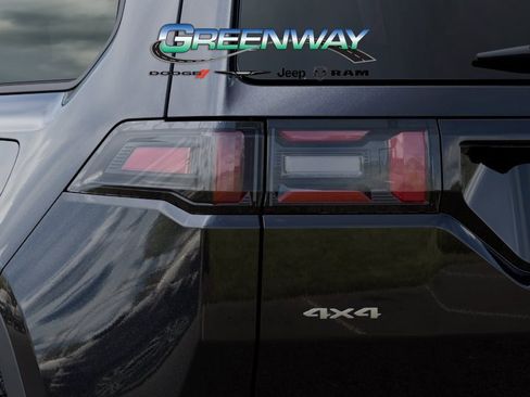 New 2026 Jeep Cherokee Laredo image 9