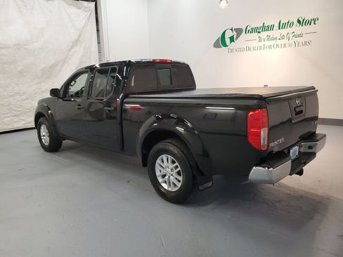 Used 2017 Nissan Frontier SV AWD/4WD image 5