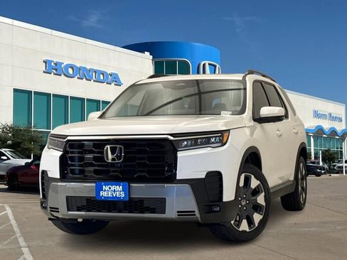 New 2026 Honda Pilot Touring image 1