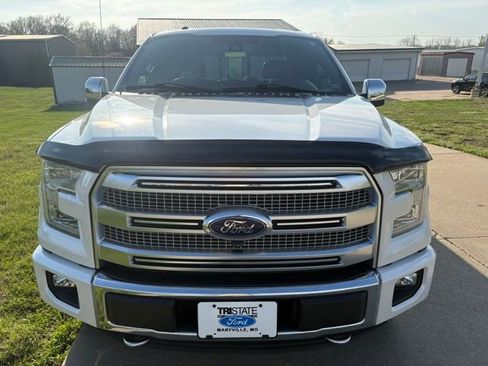 Used 2015 Ford F150 Platinum w/ Equipment Group 701A Luxury AWD/4WD image 2