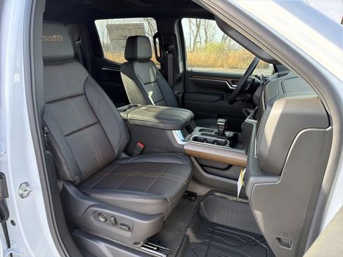 New 2026 Chevrolet Silverado 1500 High Country image 33